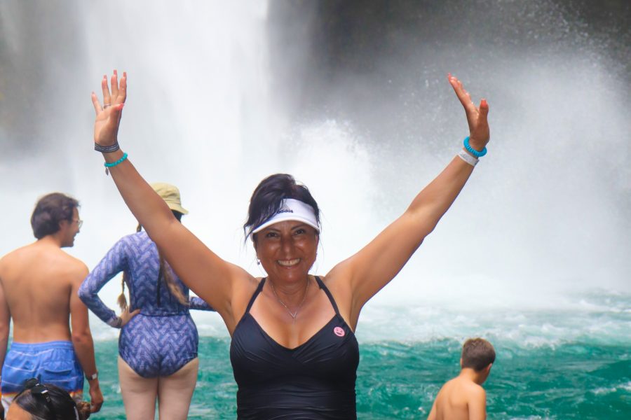 Hanging Bridges Mistico Park+La Fortuna Waterfall+Lunch+Natural Hot Springs Combo